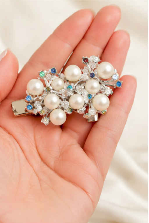 Luxury Pearl Floral Hair Clip